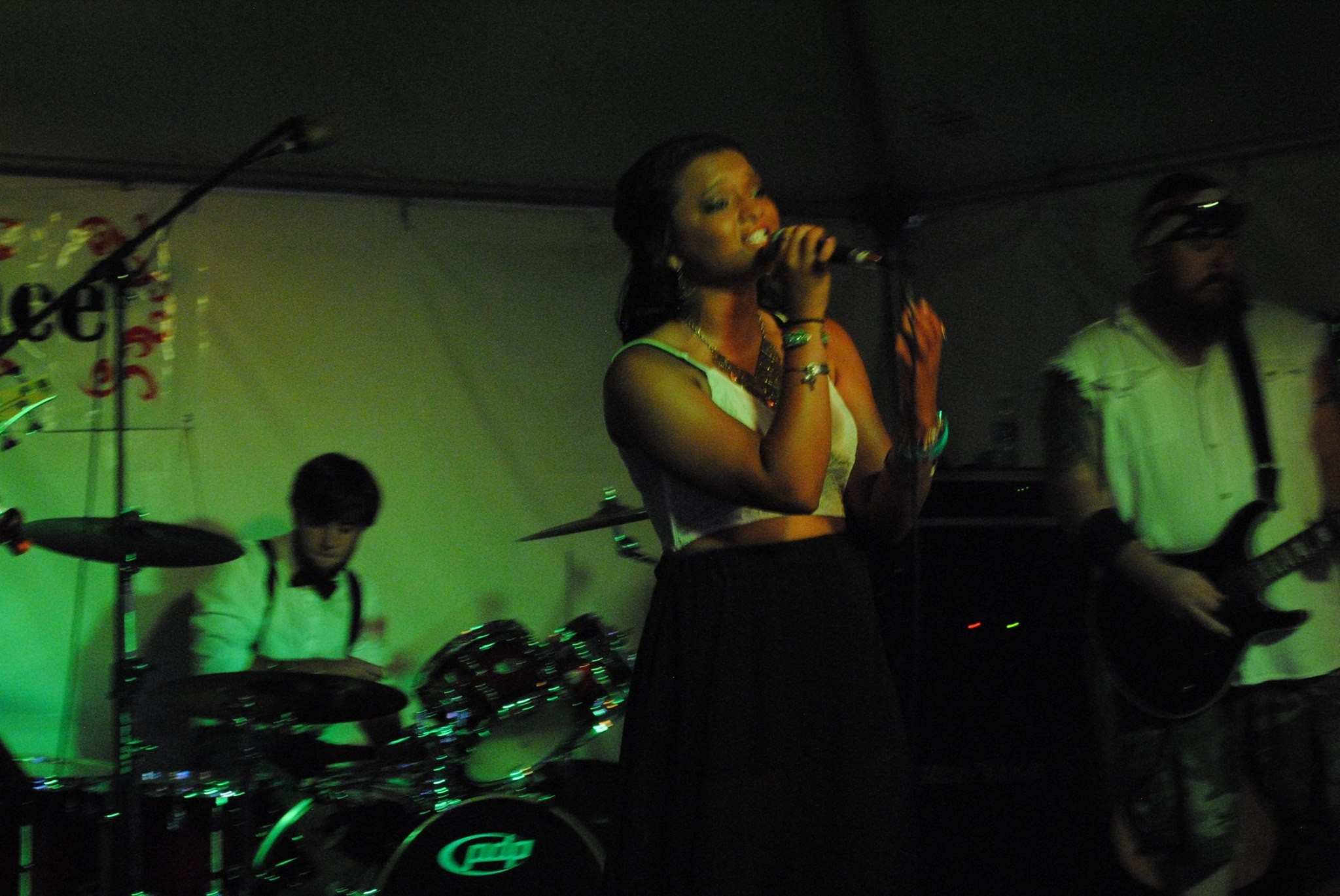 11816273_890510354362865_257939841622268237_o